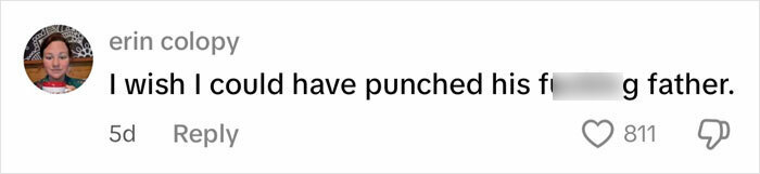 Comment expressing frustration, possibly related to misogynistic and offensive incident, with 811 likes and 5-day-old reply. Comment expressing frustration, possibly related to misogynistic and offensive incident, with 811 likes and 5-day-old reply.
