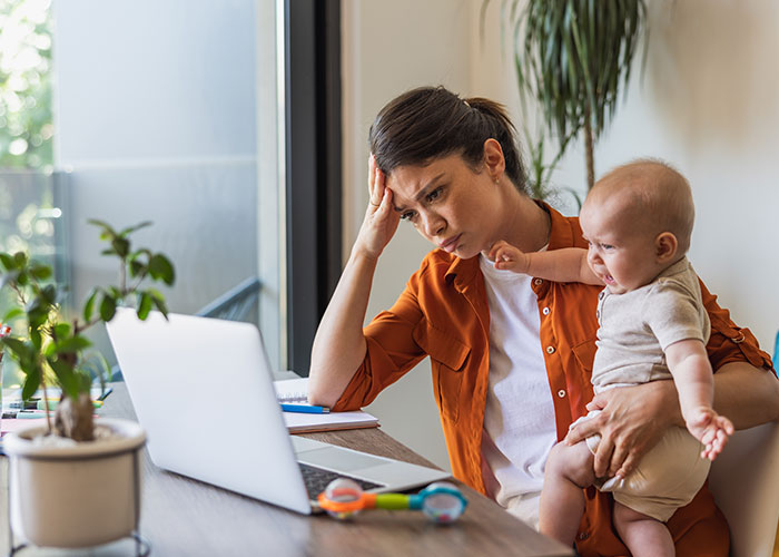 “Get A Job Or Get Out”: Woman Snaps After A Decade Of Financial Support For Her Husband “Get A Job Or Get Out”: Woman Snaps After A Decade Of Financial Support For Her Husband