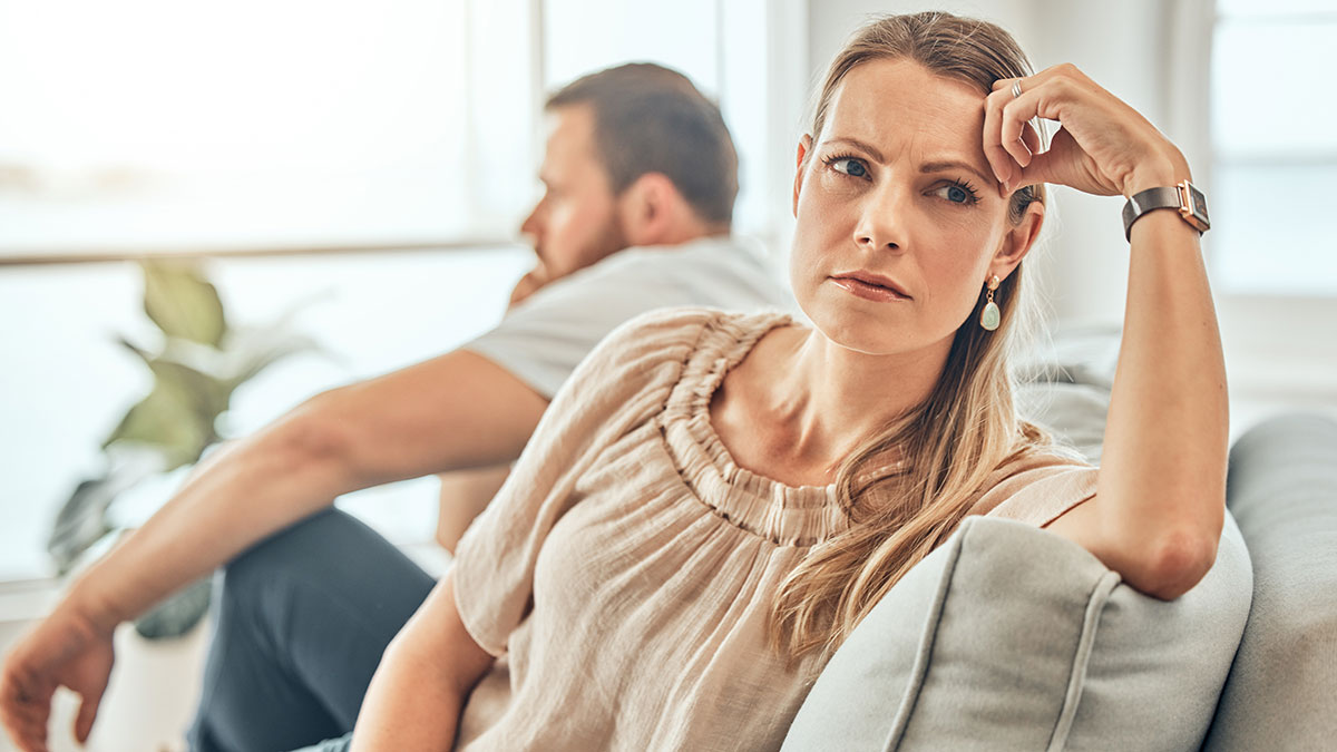 Woman Starts Feeling Suspicious About Her BF And His Family, Finds Out She Was Right