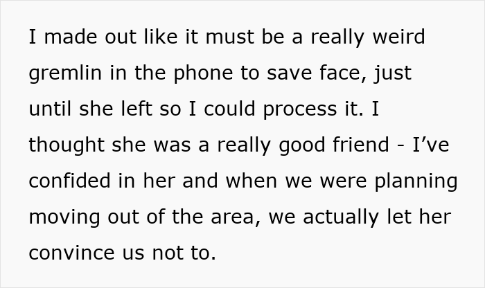 Text describing a friend's accidental message about weight, sharing feelings of betrayal. Text describing a friend's accidental message about weight, sharing feelings of betrayal.
