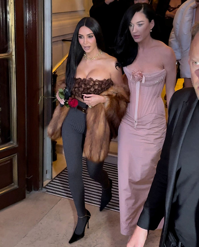 Katy Perry attending Lauren Sánchez bachelorette party with Kim Kardashian, dressed in stylish evening outfits. Katy Perry attending Lauren Sánchez bachelorette party with Kim Kardashian, dressed in stylish evening outfits.