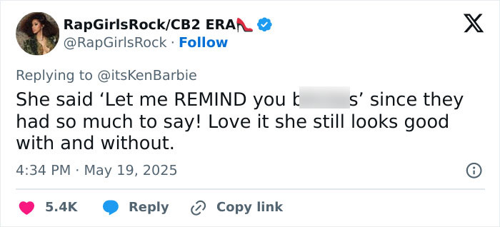 Screenshot of a Twitter reply praising Pamela Anderson’s stunning return to 90s glam makeup after years embracing her natural look. Screenshot of a Twitter reply praising Pamela Anderson’s stunning return to 90s glam makeup after years embracing her natural look.