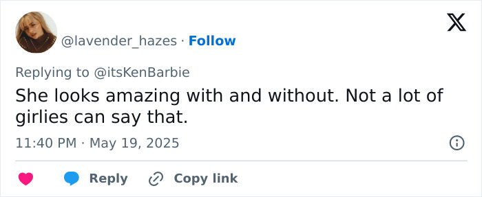Pamela Anderson showcasing 90s glam makeup with bold eyes and glossy lips after years of natural look. Pamela Anderson showcasing 90s glam makeup with bold eyes and glossy lips after years of natural look.