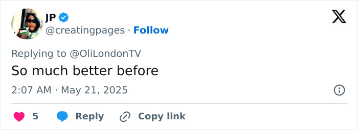 Lauren Sánchez smiling outdoors in casual outfit, with fans admiring her resurfaced photos before Jeff Bezos. Lauren Sánchez smiling outdoors in casual outfit, with fans admiring her resurfaced photos before Jeff Bezos.