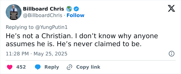 Screenshot of a social media reply discussing a debate involving Jordan Peterson and atheists, focusing on criticism and roasting. Screenshot of a social media reply discussing a debate involving Jordan Peterson and atheists, focusing on criticism and roasting.