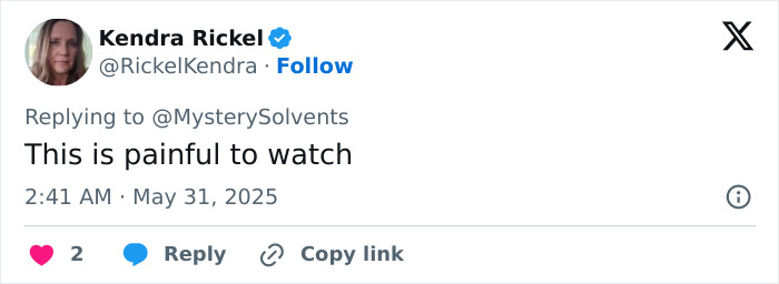 "Going Down Fast": Elon Musk’s Black Eye And Twitchy Head At White House Stir Speculation "Going Down Fast": Elon Musk’s Black Eye And Twitchy Head At White House Stir Speculation