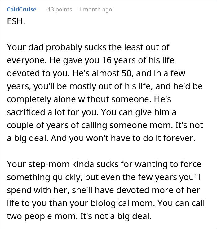 Alt text: Online forum comment discussing teen refuses birthday gift for stepmother and parent relationship challenges. Alt text: Online forum comment discussing teen refuses birthday gift for stepmother and parent relationship challenges.