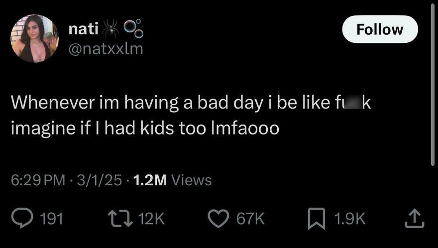 Tweet from a comedian on Twitter humorously describing bad days and joking about having kids, shared widely.