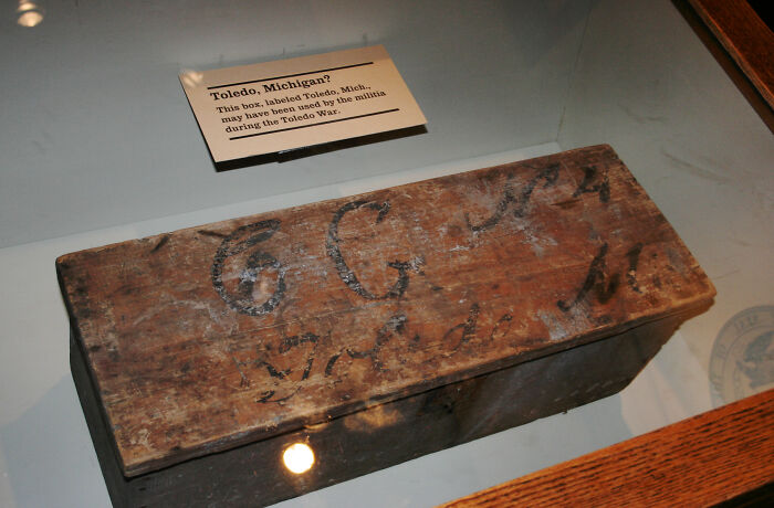 Wooden box from Toledo, Michigan, possibly used by militia during bizarre historical events in the Toledo War.