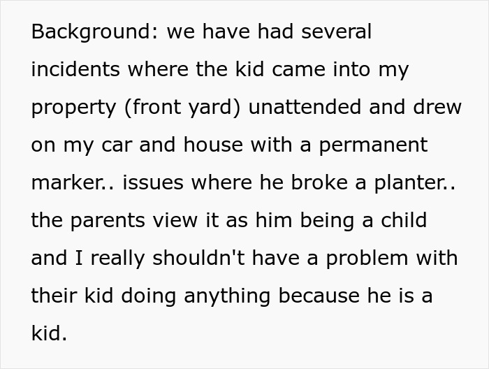 Neighbor’s kid turns fence into fast food window for dogs, woman builds barricade to stop the backyard chaos.