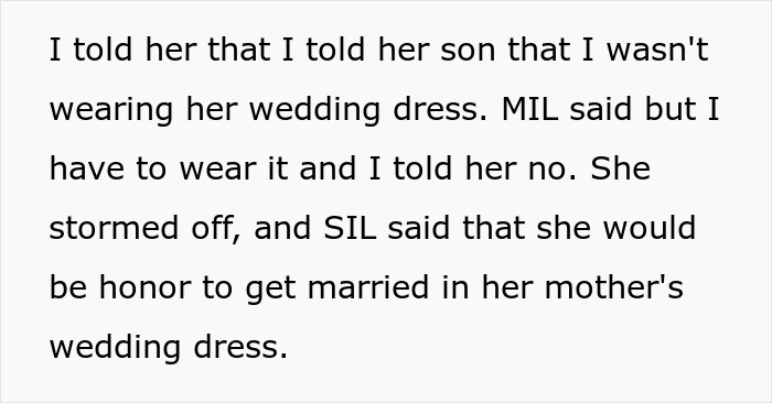 Text excerpt showing a woman refusing to wear fiancé’s mom’s used wedding dress in a family dispute. Text excerpt showing a woman refusing to wear fiancé’s mom’s used wedding dress in a family dispute.