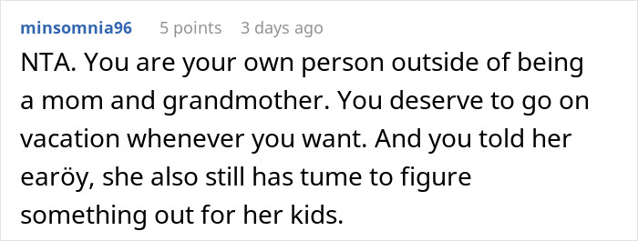 Screenshot of a Reddit comment discussing a mom booking a vacation and not babysitting her two kids. Screenshot of a Reddit comment discussing a mom booking a vacation and not babysitting her two kids.