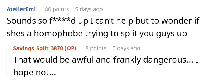 Screenshot of an online conversation discussing a couple feeling attacked by their own therapist during relationship struggles. Screenshot of an online conversation discussing a couple feeling attacked by their own therapist during relationship struggles.