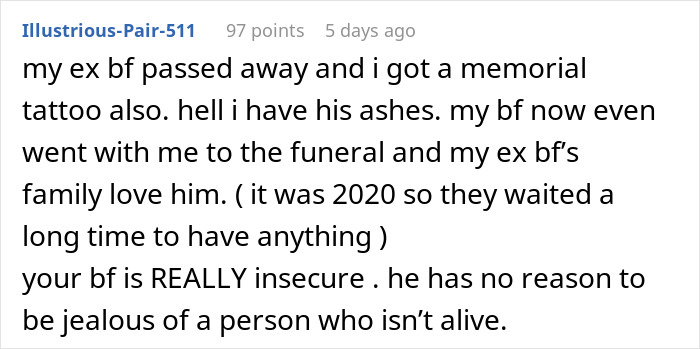 Reddit comment discussing a man demanding his girlfriend remove a tattoo honoring her late boyfriend over insecurity.