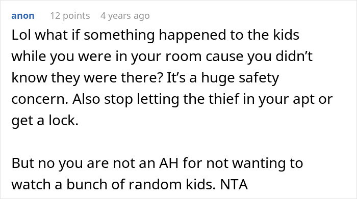 Text conversation screenshot discussing a woman criticizing her roommate for leaving her to babysit his girlfriend’s kids. Text conversation screenshot discussing a woman criticizing her roommate for leaving her to babysit his girlfriend’s kids.