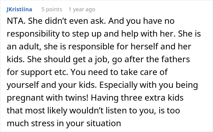 Screenshot of a comment discussing a woman refusing to babysit step sister’s kids, causing family drama. Screenshot of a comment discussing a woman refusing to babysit step sister’s kids, causing family drama.