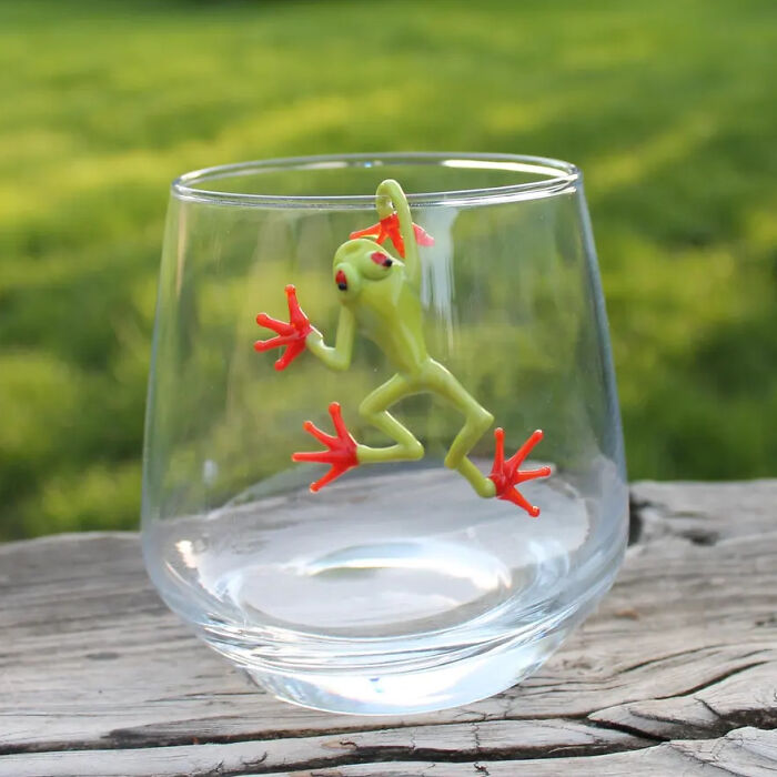 I Made Glass Frog And Octopus Figurines That Hang On Glass