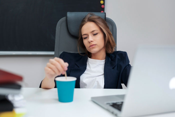 Lady Starts Silent Rebellion After She Got Passed For Promotion Due To Her Amazing Capability Lady Starts Silent Rebellion After She Got Passed For Promotion Due To Her Amazing Capability