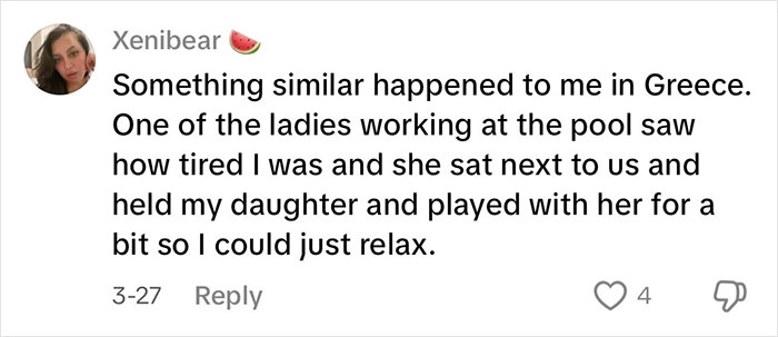 Comment sharing a personal story about a helpful waitress, highlighting kindness and support for traveling parents. Comment sharing a personal story about a helpful waitress, highlighting kindness and support for traveling parents.