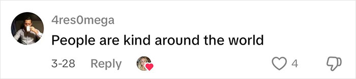 Social media comment praising kindness goes viral after Japanese waitress helps traveling mom and dad. Social media comment praising kindness goes viral after Japanese waitress helps traveling mom and dad.