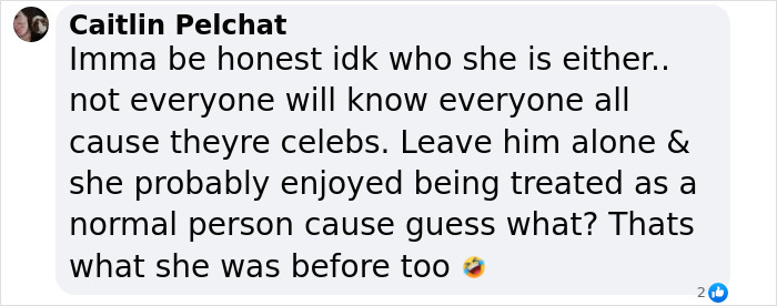Facebook comment from Caitlin Pelchat discussing someone not recognizing an A-list star next to a vlogger. Facebook comment from Caitlin Pelchat discussing someone not recognizing an A-list star next to a vlogger.