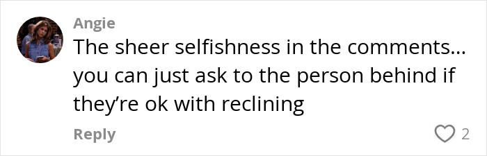 Alt text: Woman complains about plane passenger, sparking debate over reclining etiquette in airplane seating. Alt text: Woman complains about plane passenger, sparking debate over reclining etiquette in airplane seating.