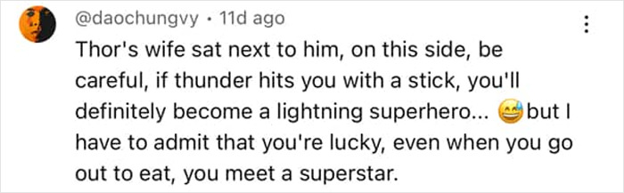 Screenshot of a social media post discussing a vlogger unknowingly sitting next to an A-list star while recording a video. Screenshot of a social media post discussing a vlogger unknowingly sitting next to an A-list star while recording a video.