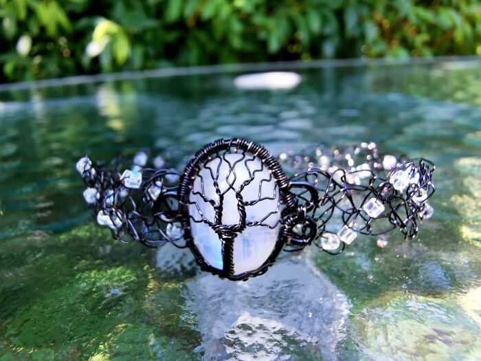 I Crochet With Wire Instead Of Yarn, And Here Are My 12 Best Works