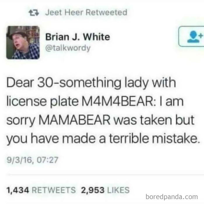 Tweet humor about a license plate mix-up shared in a popular explain the joke meme.