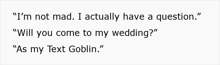 Guy Replies To Stranger's Text At 1AM, A Year Later Dances At Her Wedding As Her "Text Goblin" Guy Replies To Stranger's Text At 1AM, A Year Later Dances At Her Wedding As Her "Text Goblin"
