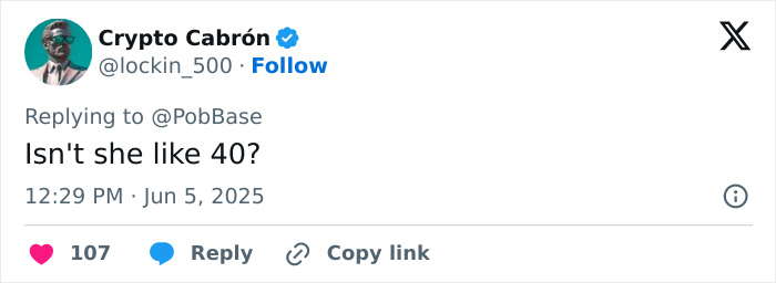 Screenshot of a Twitter reply reacting to Taylor Swift as Dorothy in the new Wicked movie fans discussion. Screenshot of a Twitter reply reacting to Taylor Swift as Dorothy in the new Wicked movie fans discussion.