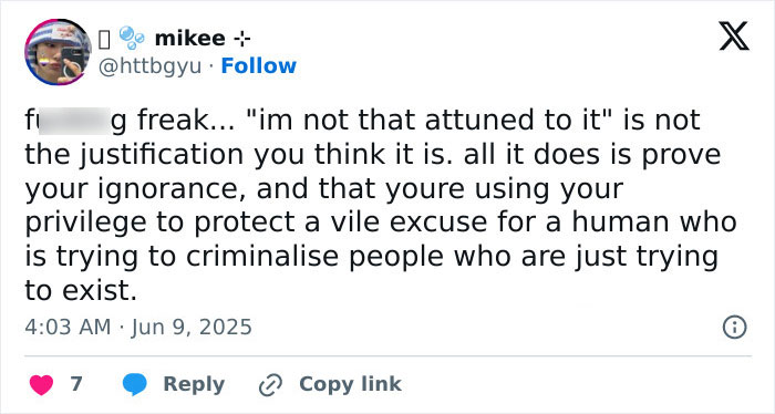 Tweet criticizing Tom Felton's comments on J.K. Rowling, sparking outrage among Harry Potter fans online. Tweet criticizing Tom Felton's comments on J.K. Rowling, sparking outrage among Harry Potter fans online.