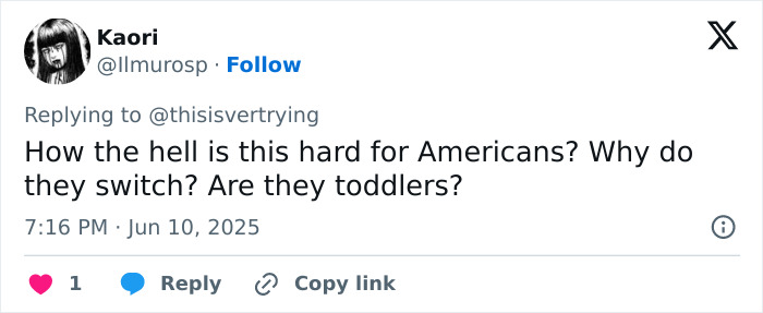Screenshot of a tweet mocking Americans for their cutlery use, highlighting Europeans roasting primitive eating habits. Screenshot of a tweet mocking Americans for their cutlery use, highlighting Europeans roasting primitive eating habits.