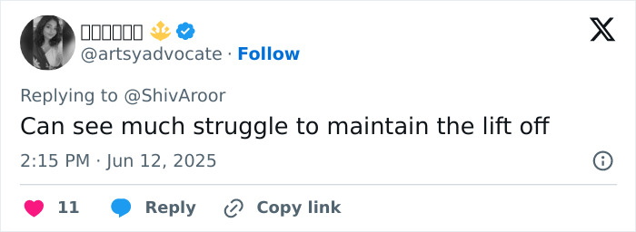 Screenshot of a tweet discussing struggle to maintain lift off related to plane crash and unusual take-off events. Screenshot of a tweet discussing struggle to maintain lift off related to plane crash and unusual take-off events.
