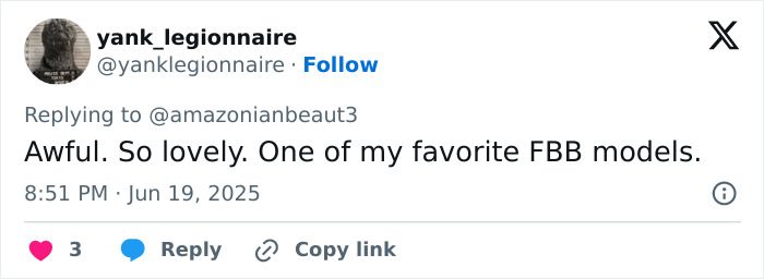 Twitter user praising a female bodybuilder dubbed She Hulk, highlighting growing concerns about women’s safety. Twitter user praising a female bodybuilder dubbed She Hulk, highlighting growing concerns about women’s safety.