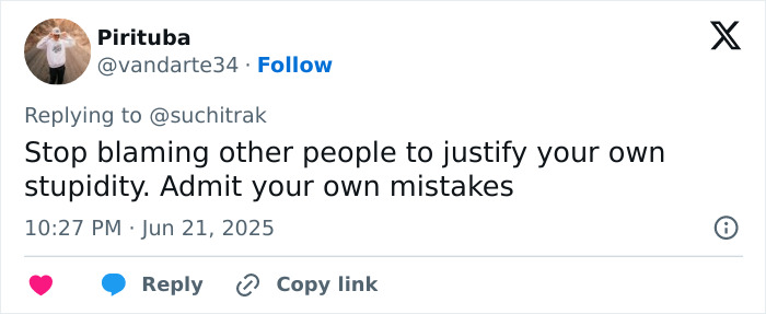 Twitter user Pirituba criticizing others, highlighting controversy involving Air India crash miracle survivor and actress sparks outrage. Twitter user Pirituba criticizing others, highlighting controversy involving Air India crash miracle survivor and actress sparks outrage.