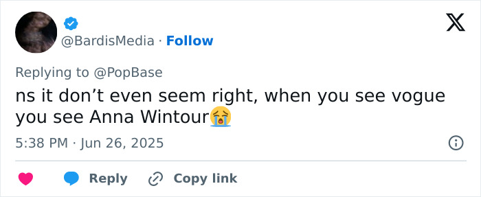 "End Of An Era": Anna Wintour Steps Down From Vogue After 37 Years "End Of An Era": Anna Wintour Steps Down From Vogue After 37 Years