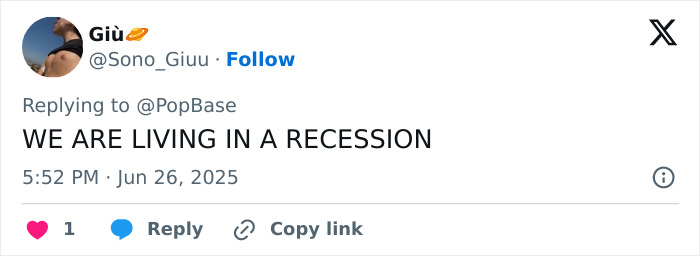 "End Of An Era": Anna Wintour Steps Down From Vogue After 37 Years "End Of An Era": Anna Wintour Steps Down From Vogue After 37 Years