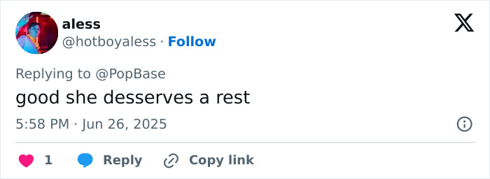 "End Of An Era": Anna Wintour Steps Down From Vogue After 37 Years "End Of An Era": Anna Wintour Steps Down From Vogue After 37 Years