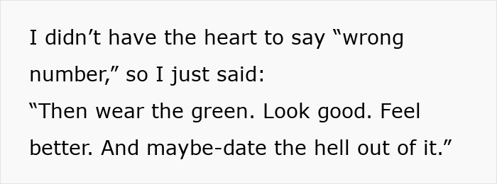 Guy Replies To Stranger's Text At 1AM, A Year Later Dances At Her Wedding As Her "Text Goblin" Guy Replies To Stranger's Text At 1AM, A Year Later Dances At Her Wedding As Her "Text Goblin"