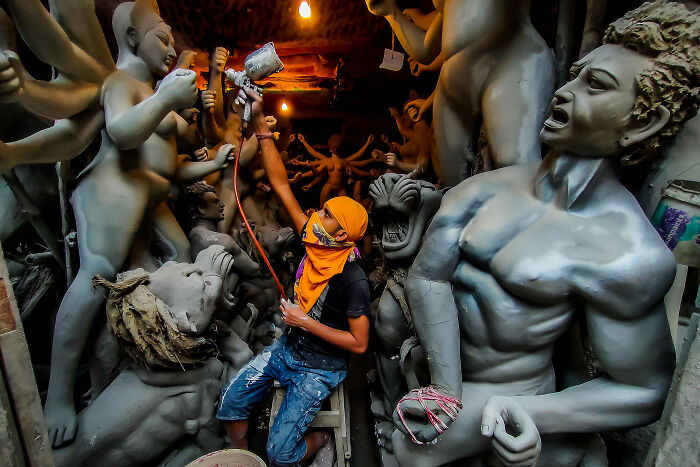 Chasing Colors - The Soul Of Street Photography