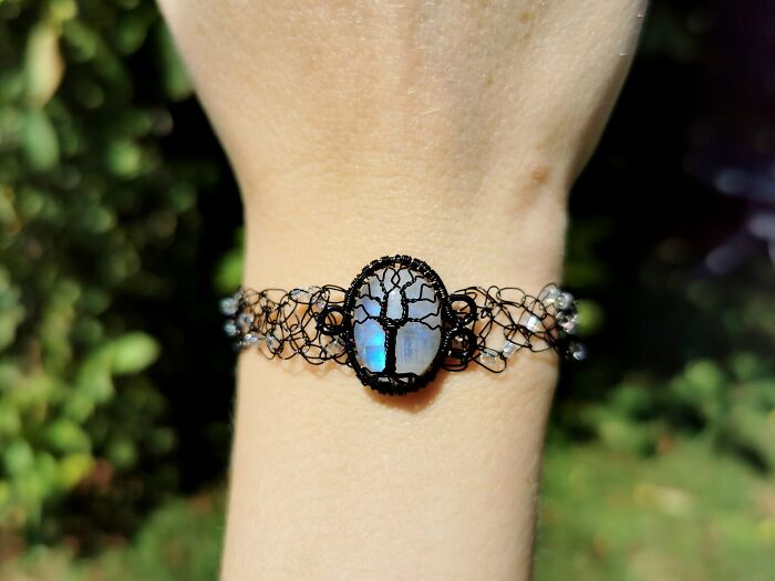 I Crochet With Wire Instead Of Yarn, And Here Are My 12 Best Works