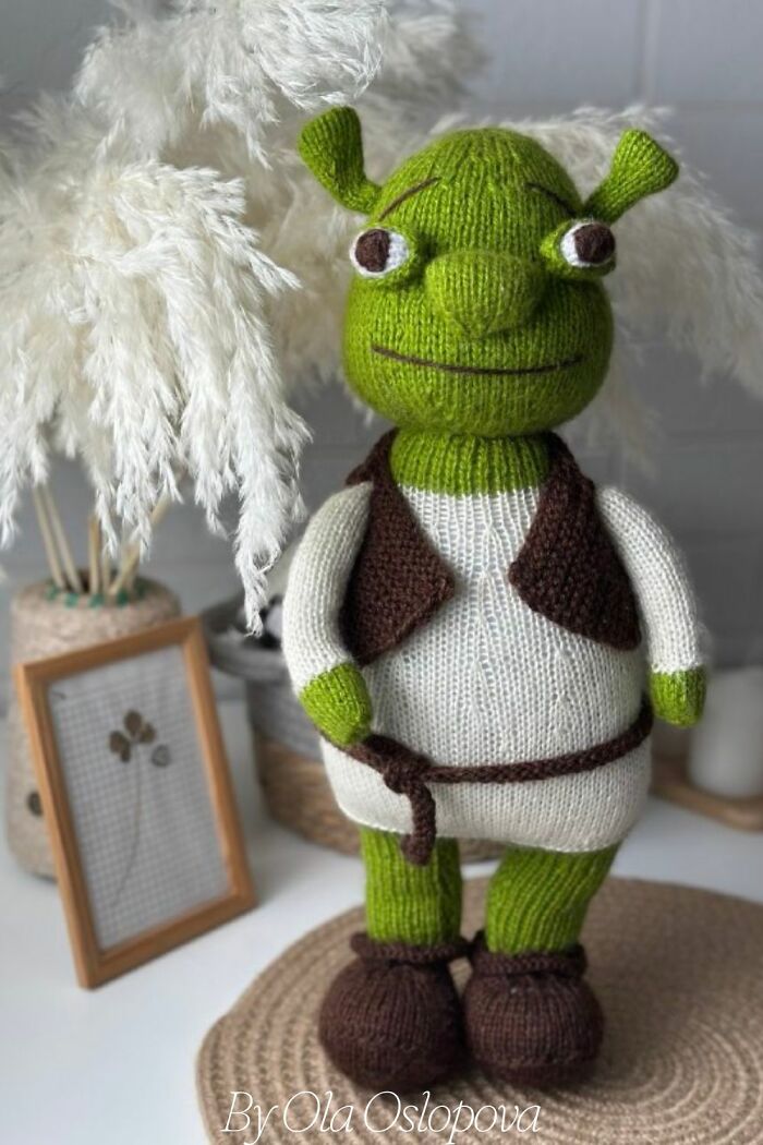 Here’s How To Knit Your Ogre Toy From The Movie 'Shrek' Here’s How To Knit Your Ogre Toy From The Movie 'Shrek'
