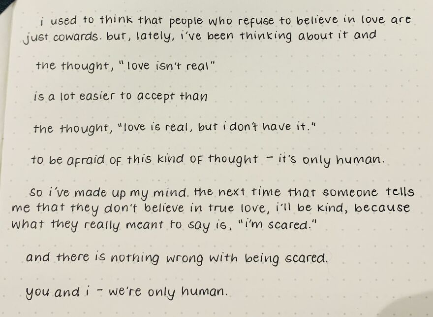 Handwritten note on dotted paper displaying an example of perfect handwriting with clear, neat, and legible text.