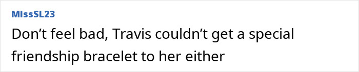 Text post on a social media thread about a pushy influencer being rejected by Taylor Swift, causing mortification. Text post on a social media thread about a pushy influencer being rejected by Taylor Swift, causing mortification.