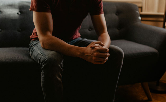 Man’s Life Turns Upside Down After Hiring A Private Investigator To Spy On Fiancée On Girls’ Trip Man’s Life Turns Upside Down After Hiring A Private Investigator To Spy On Fiancée On Girls’ Trip