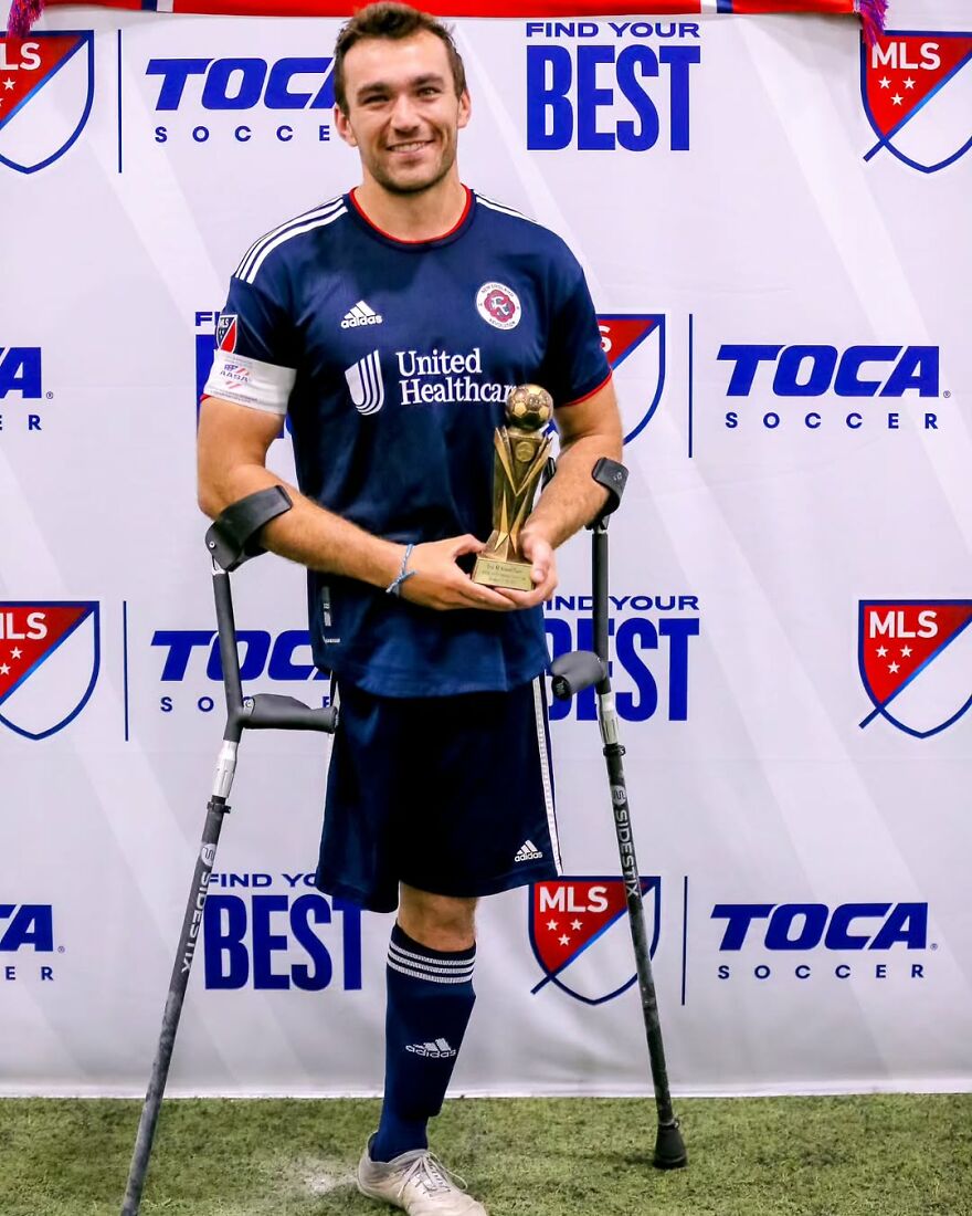 Amputee Soccer Star Nico Calabria's Epic Double Crossbar Challenge!