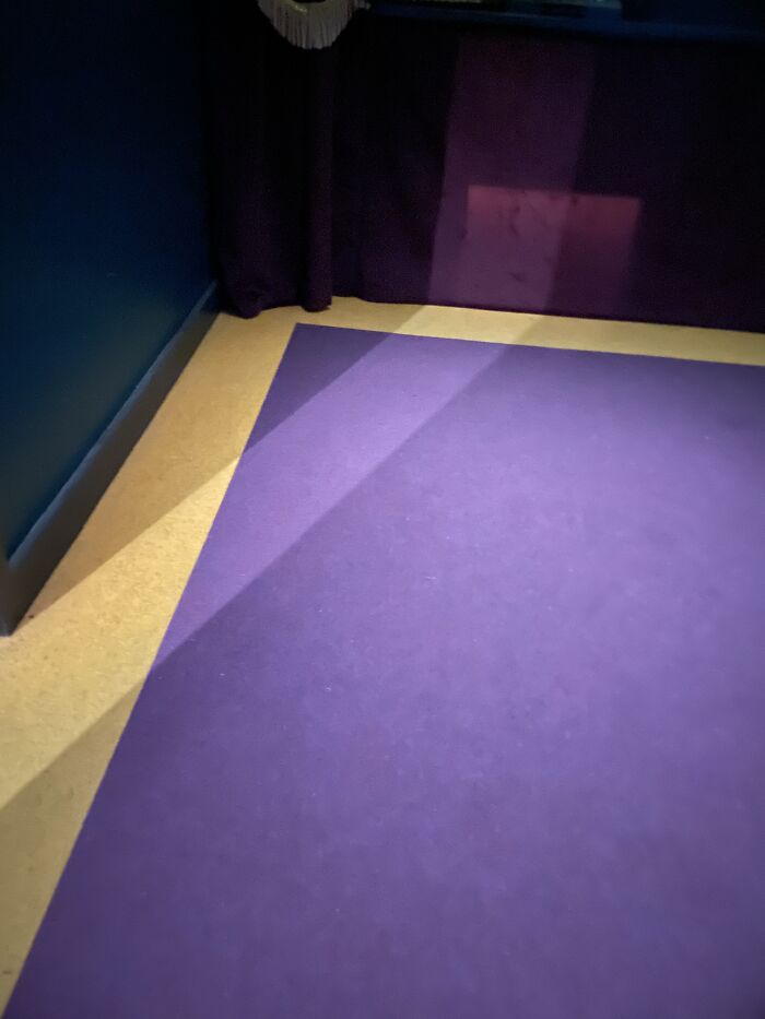 22 Photos Of Liminal Spaces I Took