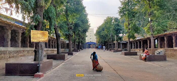 Feel Good Holidays With Spiritual Solace Feel Good Holidays With Spiritual Solace