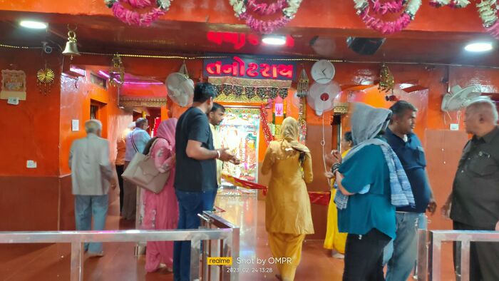 Feel Good Holidays With Spiritual Solace Feel Good Holidays With Spiritual Solace